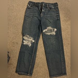 AE Stretch Mom Jean